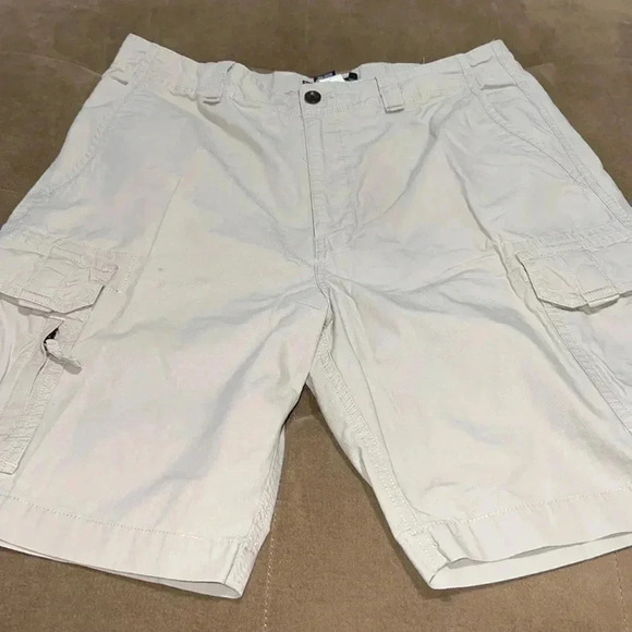 Chaps Men’s Cargo Shorts W4* - Picture 1 of 3